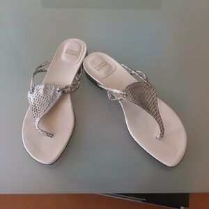 Stuart Weitzman Gray Cream Snakeskin Leather Thong Flat Sandals Shoes 10 LN